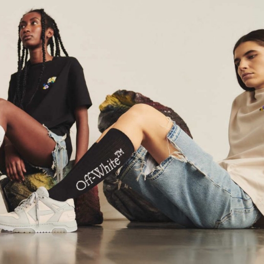Off-white outlet